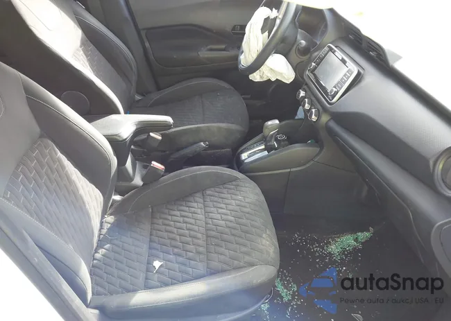 3N1CP5BV3ML515813: 43239061