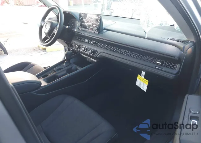 1HGCY1F46SA002551: 43239189