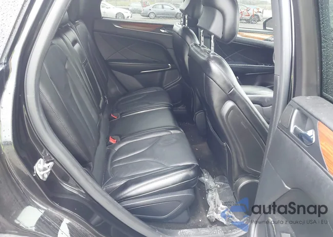 5LMTJ2AH3FUJ24378: 43239282