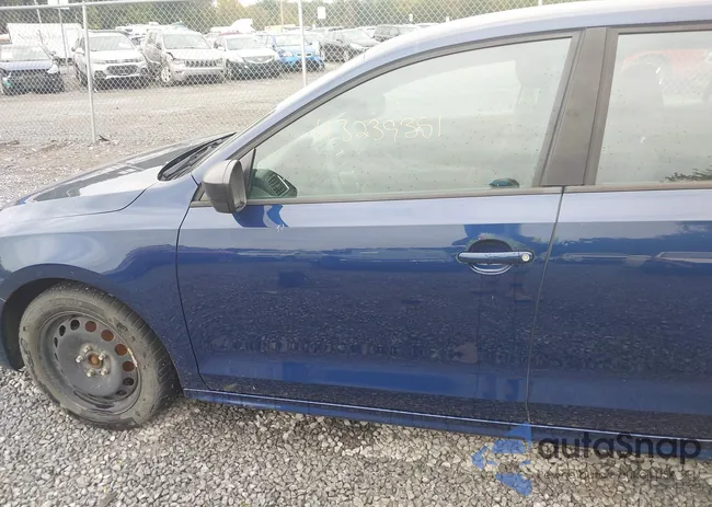 3VWLL7AJ4EM281323: 43239351