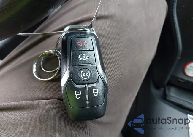 1FA6P8TH0G5251707: 43239421