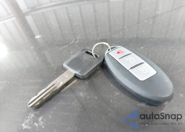 3N1AB61E78L682131: 43238519