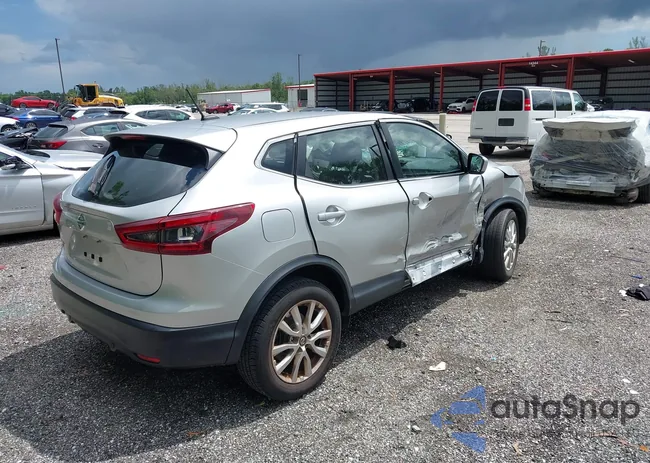 JN1BJ1AV6MW561153: 43238552