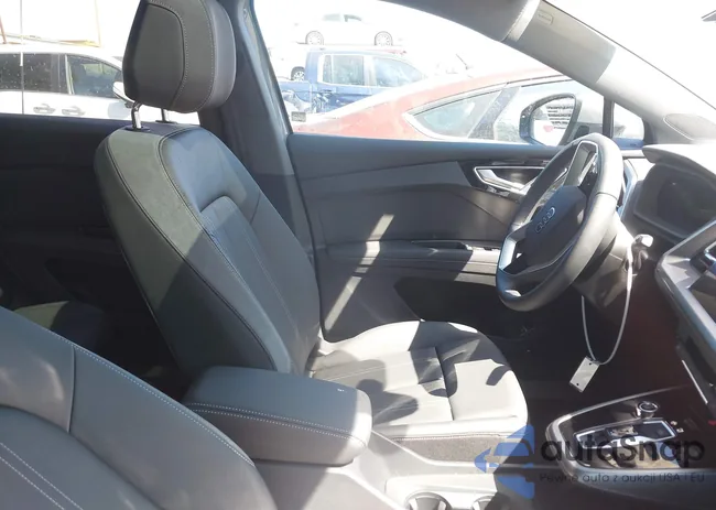 WA1KUBFZ1SP071727: 43238575