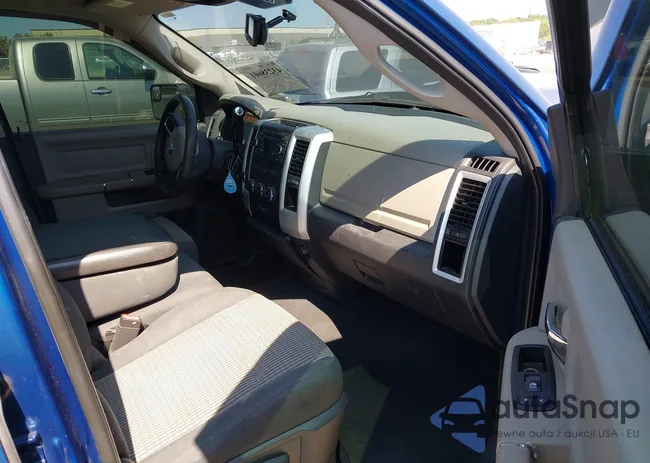 1D3HV18T09S729892: 43238601