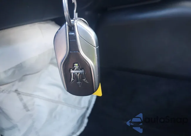 ZAM57YTM1NX398070: 43238841