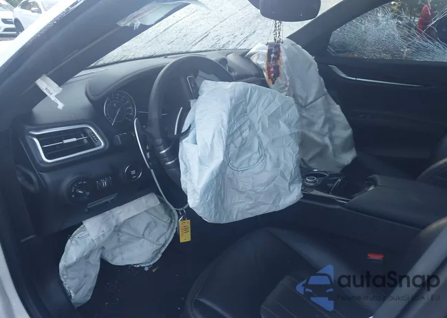 ZAM57YTM1NX398070: 43238841