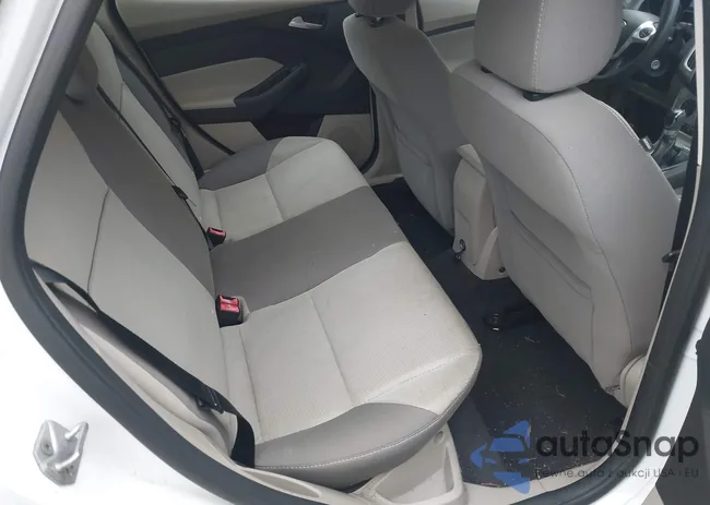 1FADP3F22EL126654: 43239914