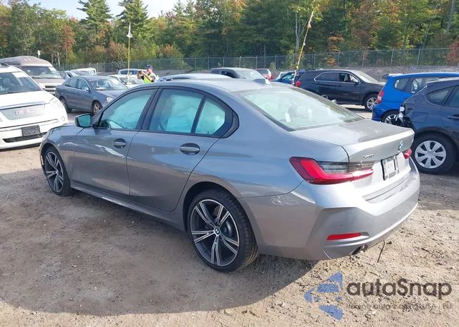 3MW89FF00P8D01707: 43239985