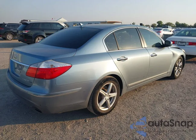 KMHGC4DF4AU093073: 43239991