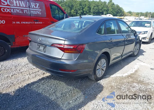 3VWC57BU2KM048975: 43240033