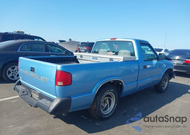 1GCCS1447TK170911: 43240123