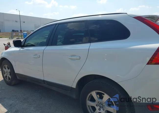 YV4982DL3A2123200: 43240194