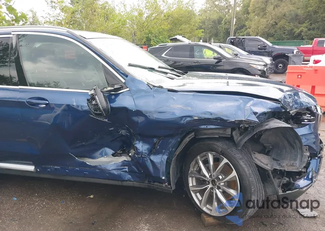 5UXTR9C51KLP95672: 43240331