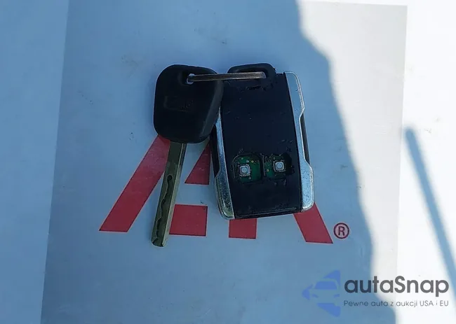 3GTU2VEC8FG390605: 43240334