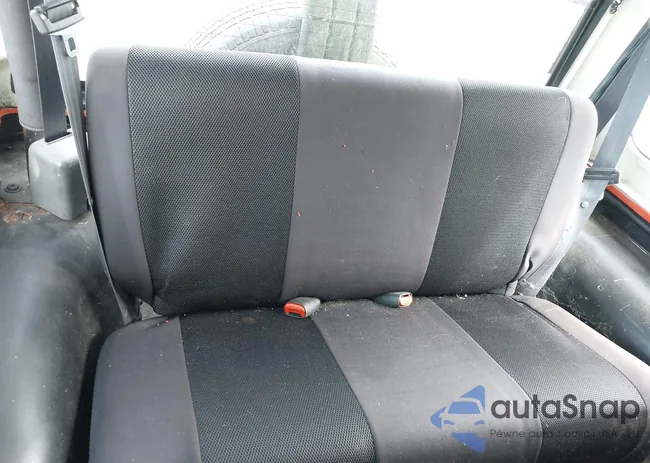 1J4FA39S22P731157: 43240376