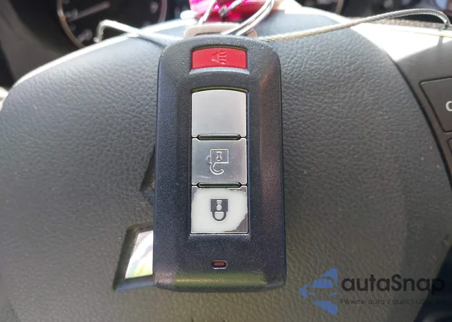 JA4AD3A33JZ040194: 43240455