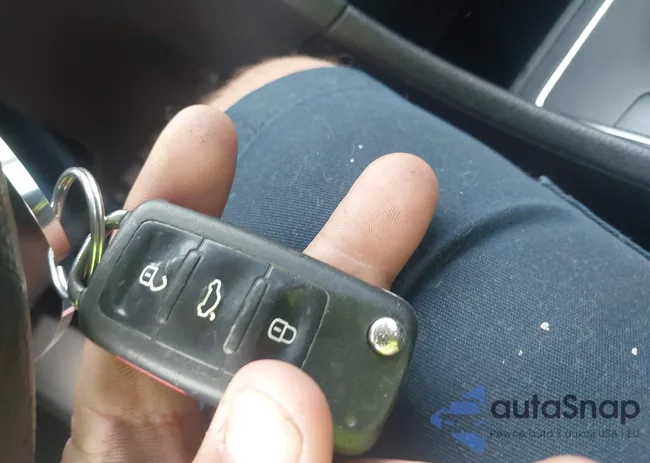 1VWAP7A32CC041117: 43240461