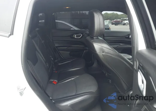 3C4NJDCB1NT128653: 43239528