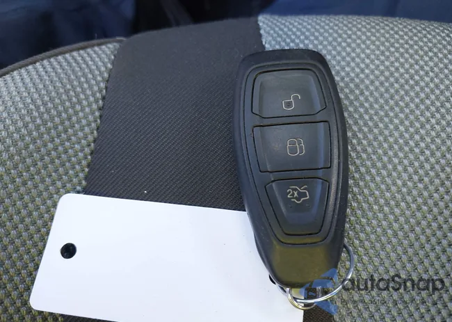 1FADP3L97DL359302: 43239671