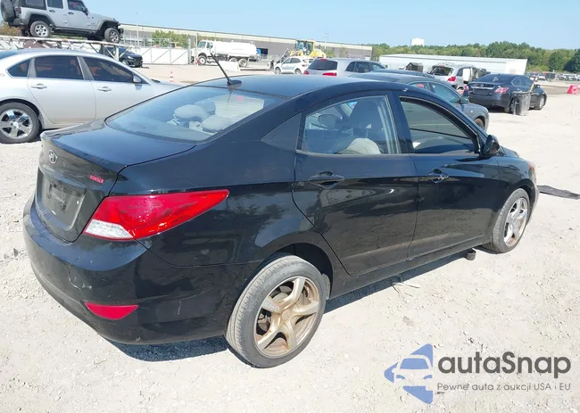 KMHCU4AE0CU068634: 43239682