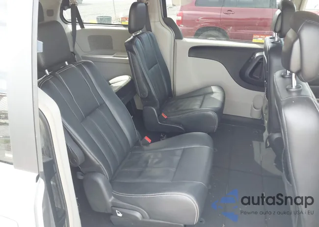 2C4RC1BG9GR281536: 43240867