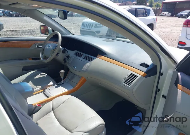 4T1BK36B85U047205: 43240882