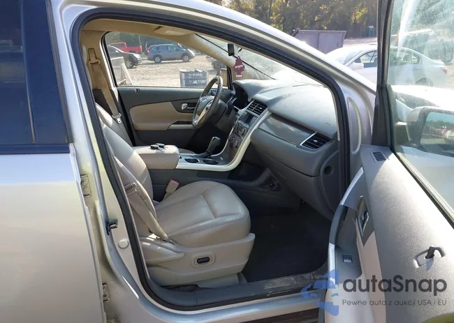 2FMDK3JC3DBC72791: 43240898