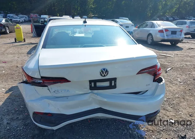 3VWEM7BU0RM059737: 43240918