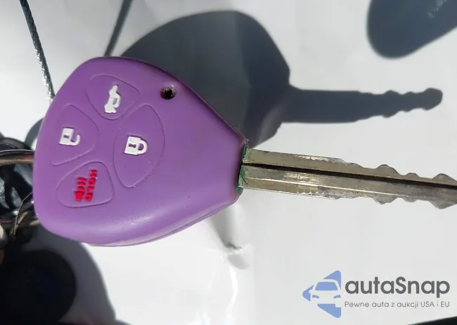 2T1BU4EE8AC425224: 43240921