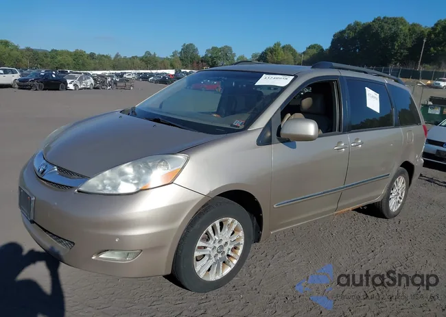 5TDBK22C09S022516: 43240958