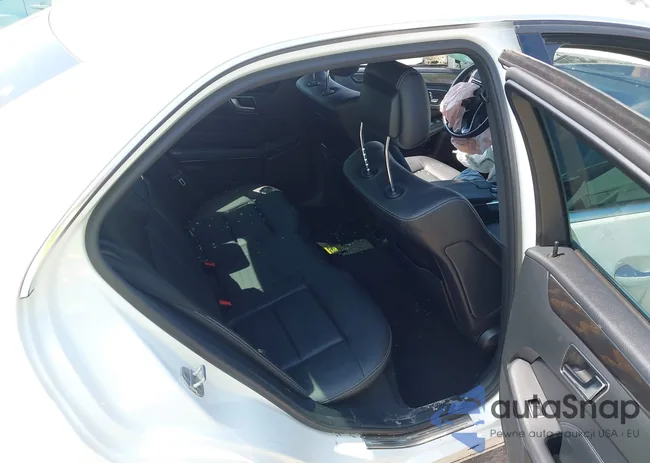 WDDHF5KB6GB219420: 43240992