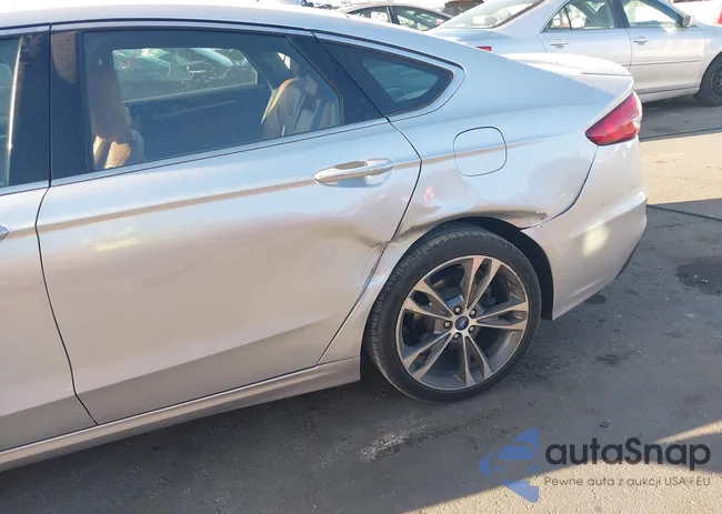 3FA6P0K96KR254225: 43241014