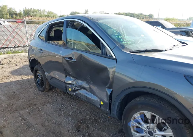 1FMCU9GN8RUA04239: 43241265