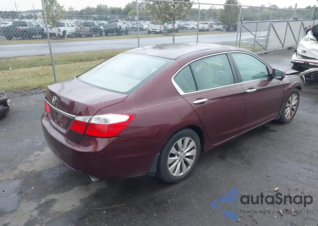 1HGCR2F74EA153776: 43241396