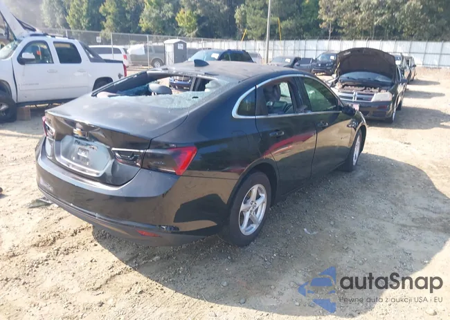 1G1ZB5ST8HF141552: 43241413