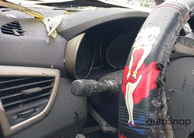 KMHTC6AD5CU049129: 43240505