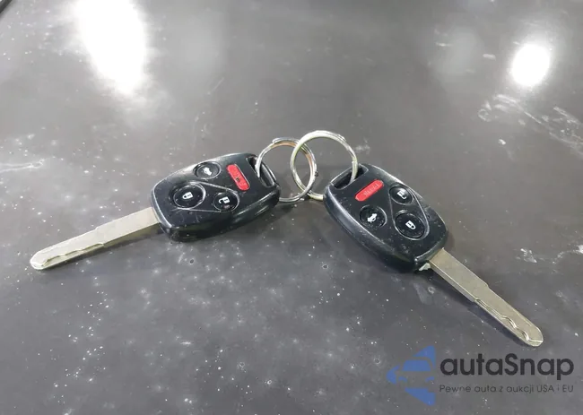 2HGFB2F89CH588012: 43240654