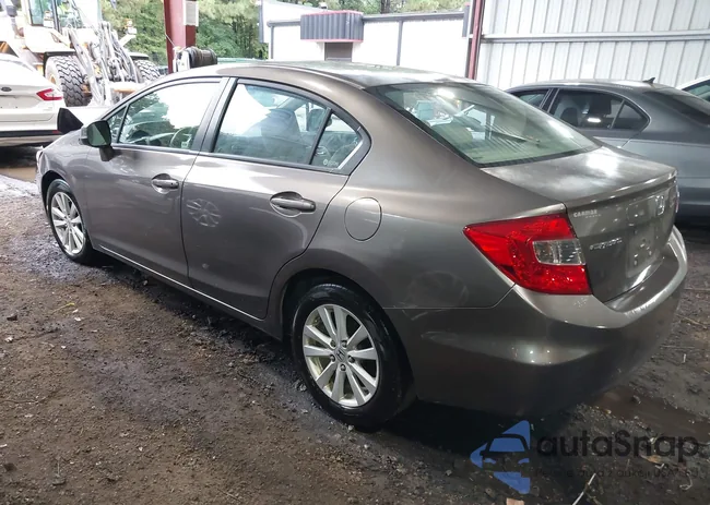 2HGFB2F89CH588012: 43240654