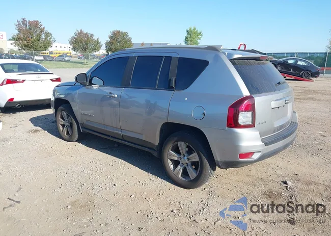 1C4NJDBB2GD722937: 43240655