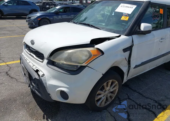 KNDJT2A60C7367194: 43240695