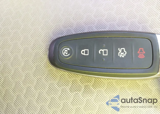 1FMCU9GD2KUA93528: 43240730