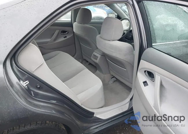 4T1BE46K99U353140: 43241886