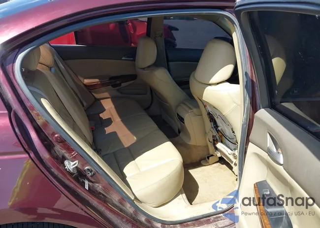 5KBCP3F81AB011925: 43241920