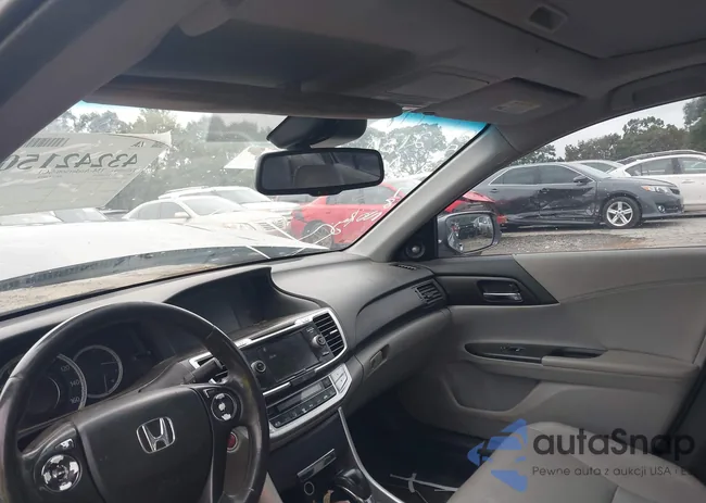 1HGCR2F80DA052578: 43242150