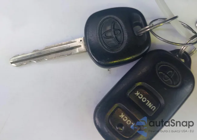 2T1BR32E67C728656: 43242234