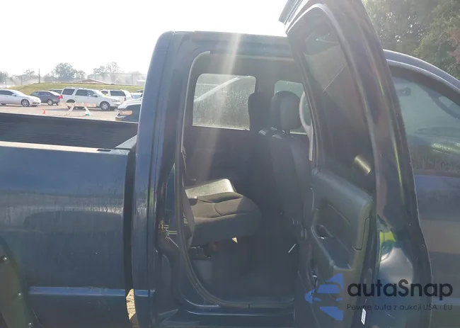 1D7HU18N54S605984: 43242352