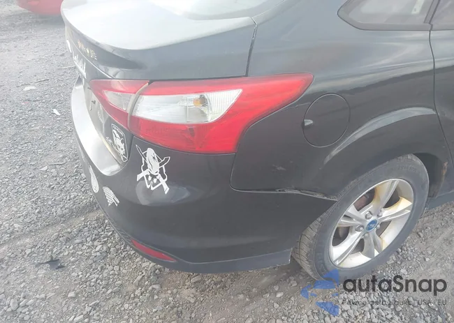 1FADP3F22EL141428: 43242354