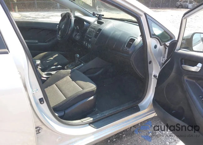 3KPFK4A74HE118711: 43242366