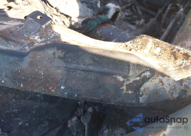 KMHTC6AD3EU214890: 43242392